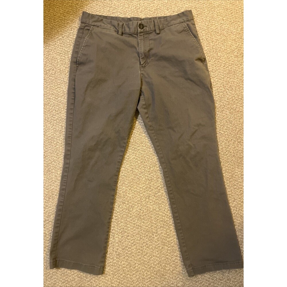 Old Navy Ultimate Straight Built In Flex Chino Pants Mens 32x30 Gray